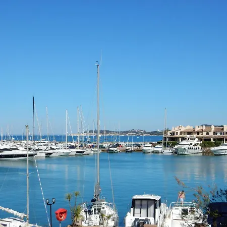 Superbe Vue Plage De Port-grimaud